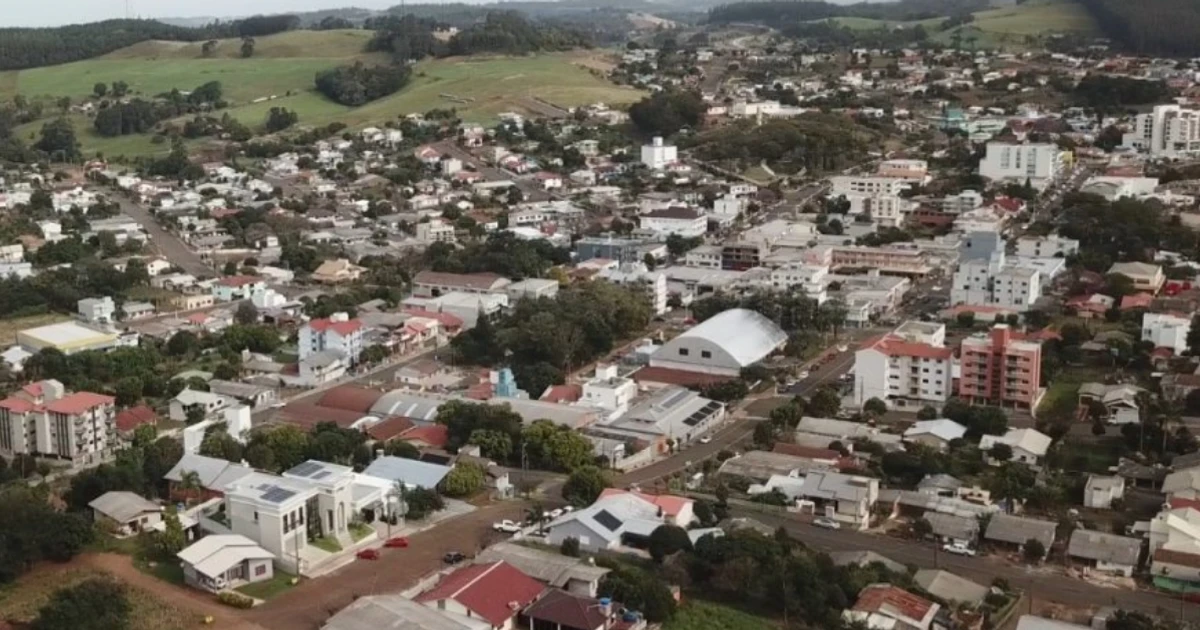 Imagem - Prefeitura oferece vagas com salários de R$ 7 mil e jornada de 30h em concurso