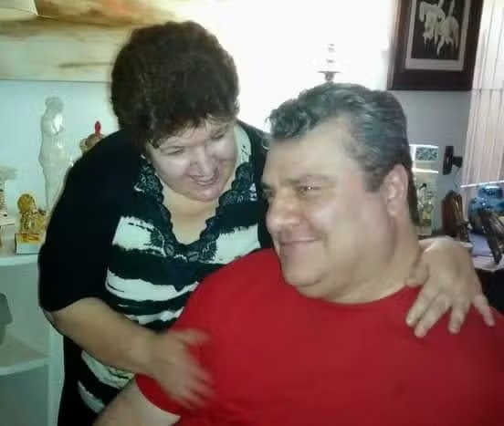 Gerson Brenner com a mulher Marta Mendonça  por Reprodução/Facebook