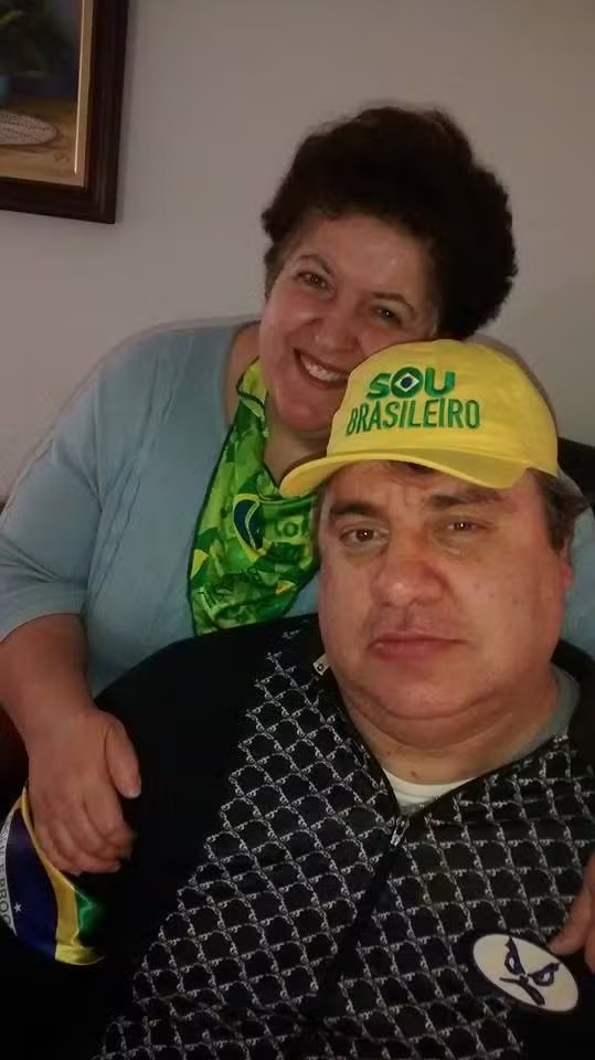 Gerson Brenner com a mulher Marta Mendonça por Reprodução/Facebook