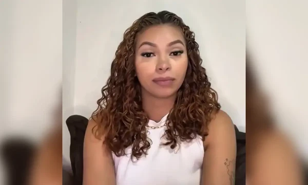 Maria Eduarda, conhecida como Penélope