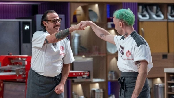 Leo Salles e Ramiro Bertassin celebram a final do MasterChef Confeitaria 2025 por Melissa Haidar/Band