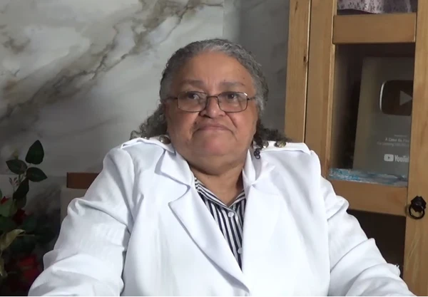 Pastora Nadir por Reprodução | YouTube