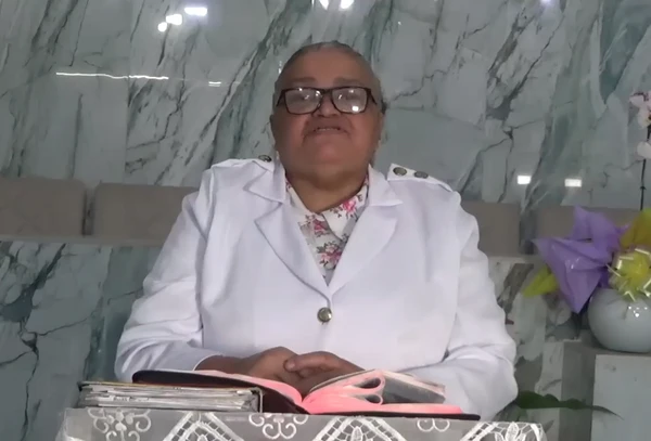 Pastora Nadir por Reprodução | YouTube