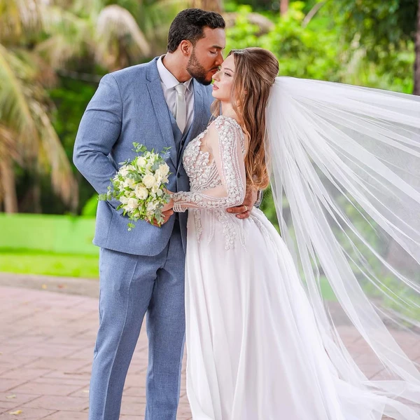 Personal de Virgínia, Michael Gomes é casado com Ana Paula Paz há quase dois anos por Reprodução/Instagram