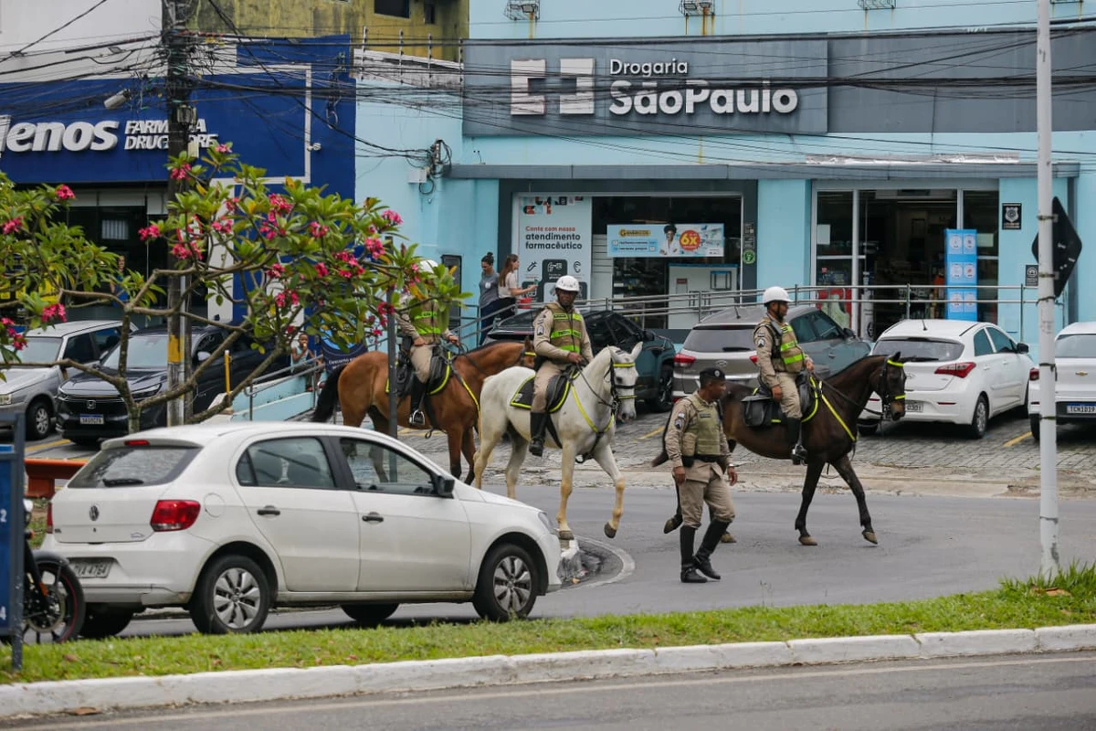 Praça Ana Lúcia Magalhães, na Pituba por Arisson Marinho/CORREIO