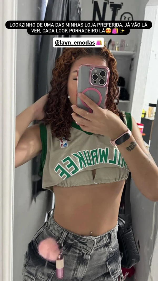 Publicações de Penélope por Reprodução/ Redes sociais