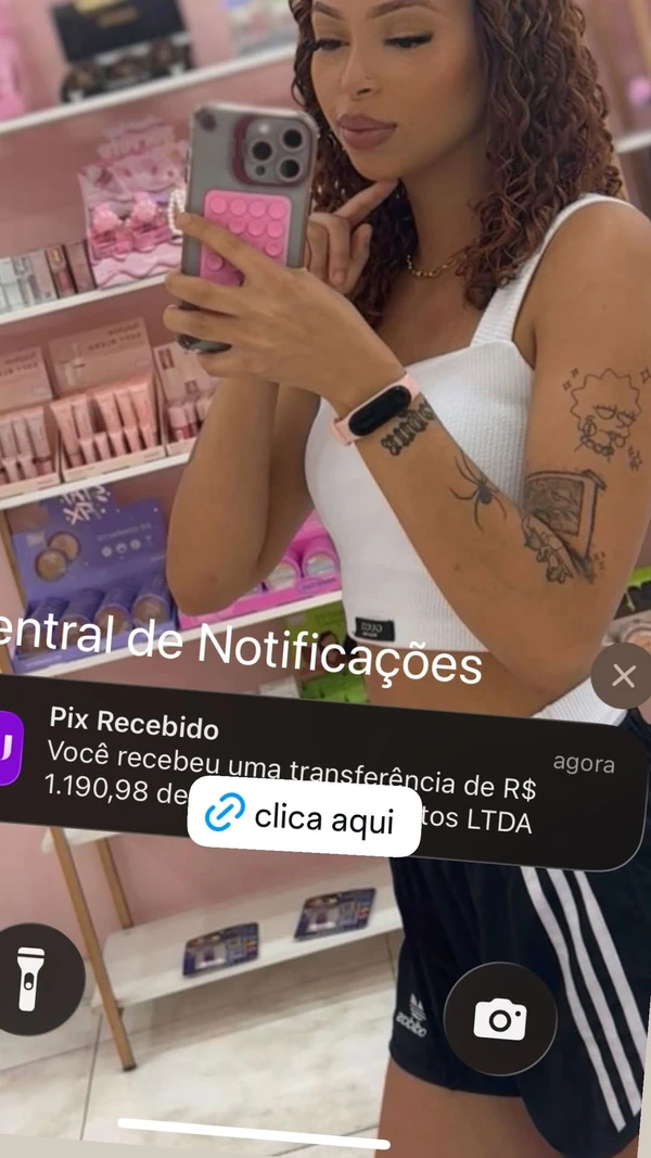 Publicações de Penélope por Reprodução/ Redes sociais