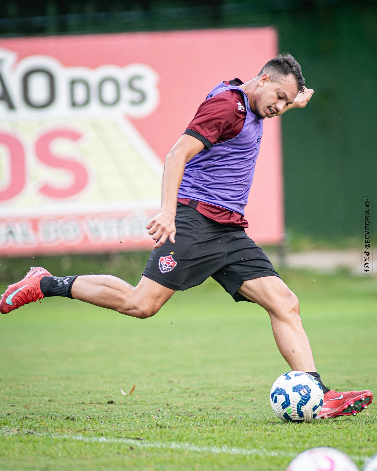 Reapresentação do Vitória na Data Fifa por Victor Ferreira/EC Vitória