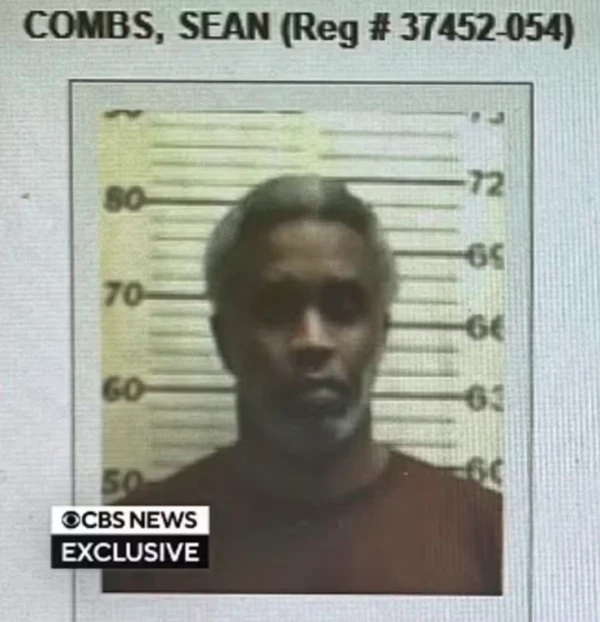 Sean 'Diddy' Combs, de 56 anos, foi visto com cabelos grisalhos em uma foto de registro policial 