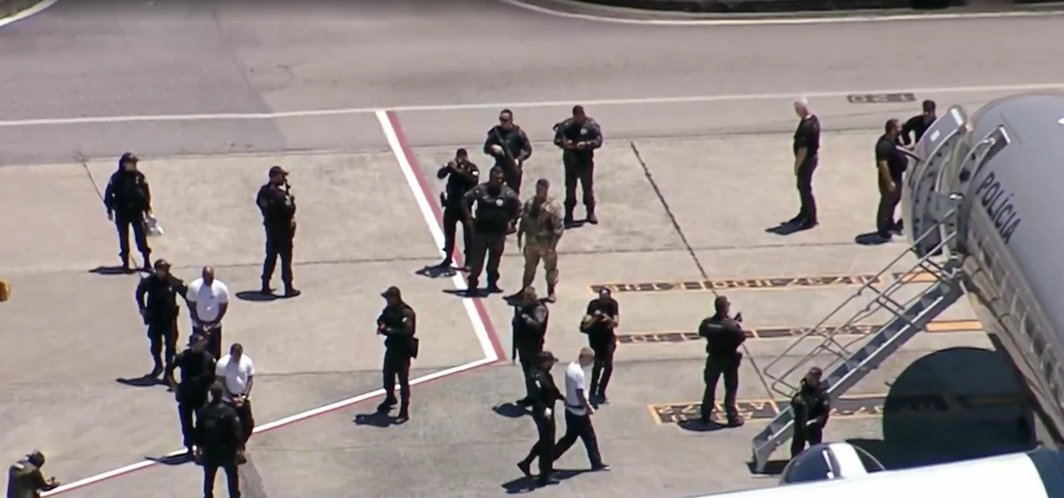 Transferência de sete chefes do CV para presídios federais por Reprodução TV Globo