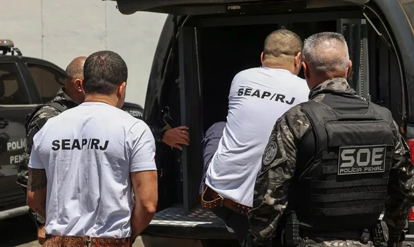 Transferência dos 7 chefes do CV para presídios federais