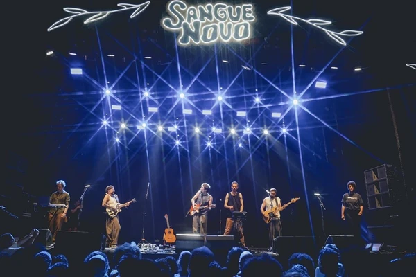 5 a seco se apresentou no Festival Sangue Novo em outubro por Caio Lírio/Divulgação