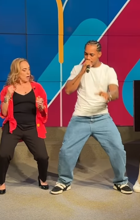 Cissa Guimarães e O Kannalha no "Sem Censura" por Reprodução