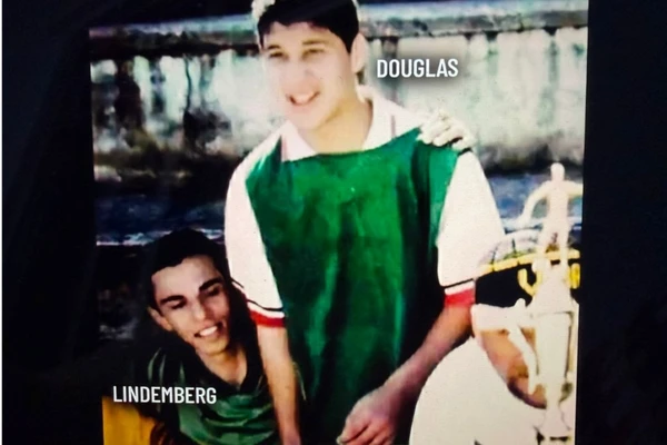 Douglas Pimentel e Lindemberg eram amigos por Reprodução