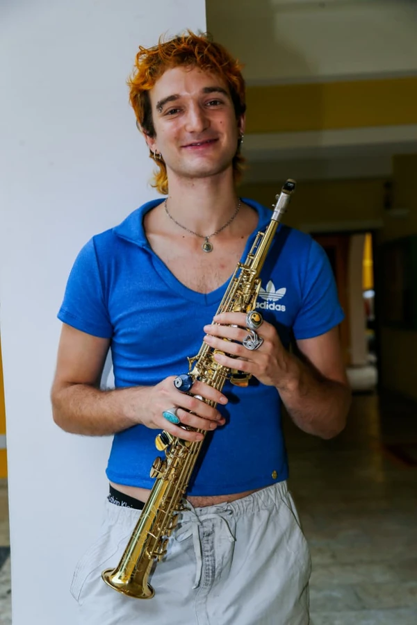 Henry Weeks, do Reino Unido, vai apresentar uma performance multiartística por Arisson Marinho/CORREIO