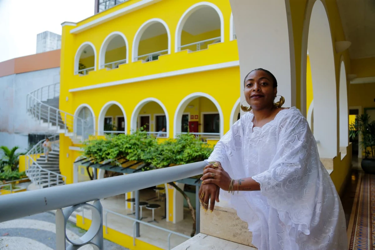 Nyancho NwaNri, da Nigéria, vai exibir um curta sobre a espiritualidade africana inspirada em Ogum por Arisson Marinho/CORREIO