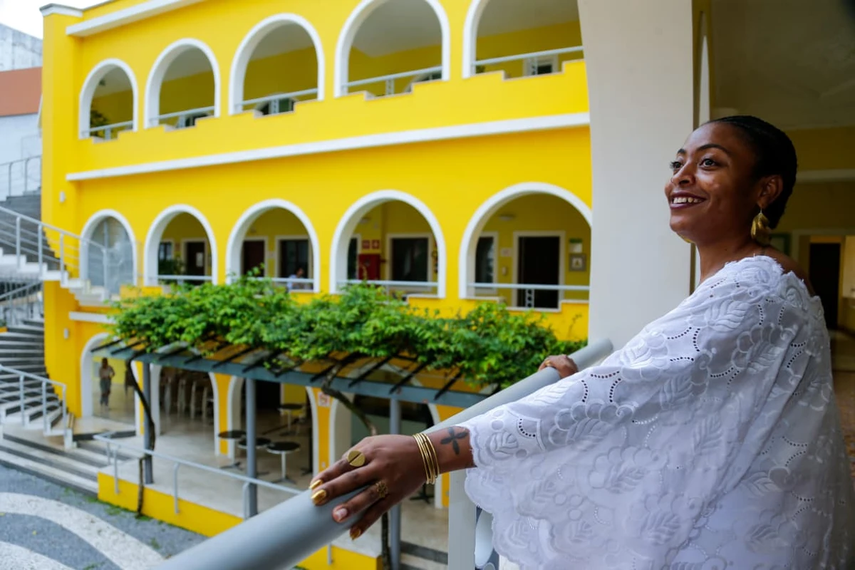 Nyancho NwaNri, da Nigéria, vai exibir um curta sobre a espiritualidade africana inspirada em Ogum por Arisson Marinho/CORREIO