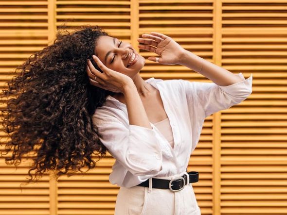 Imagem - Cachos definidos: 5 dicas para realçar a curvatura do cabelo