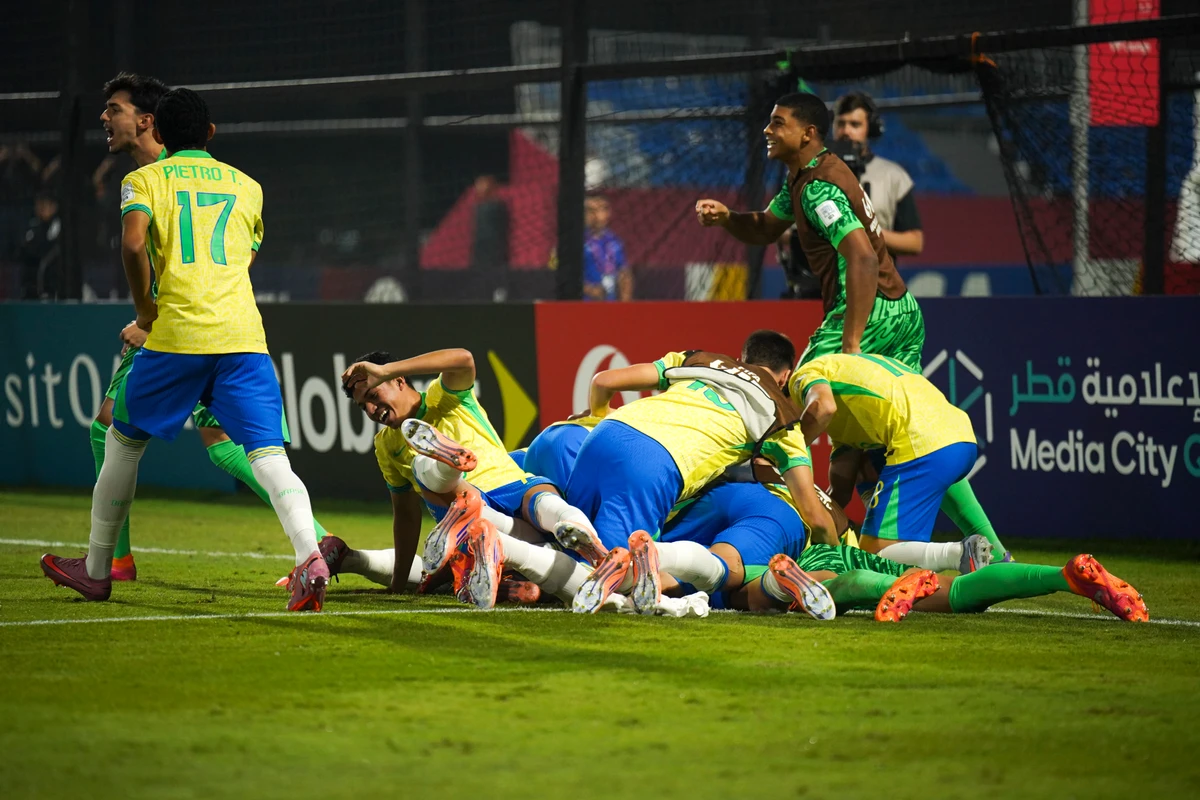 Brasil 0x0 Paraguai (5x4 pênaltis) - Mundial sub-17 por Nelson Terme/CBF