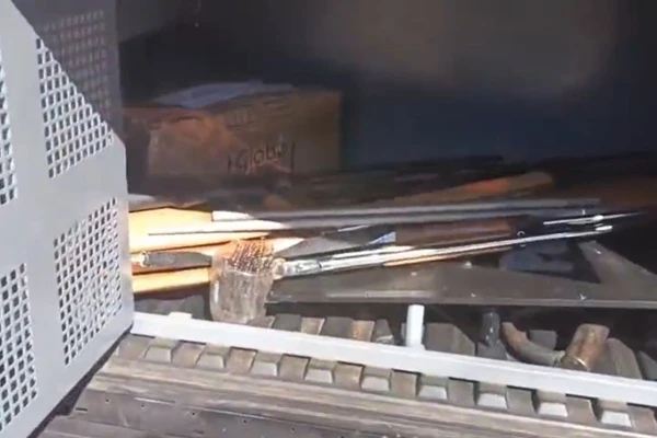 Material apreendido em fábrica de armas por Reprodução