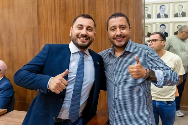 O vereador e o irmão dele que é um dos alvos da operação