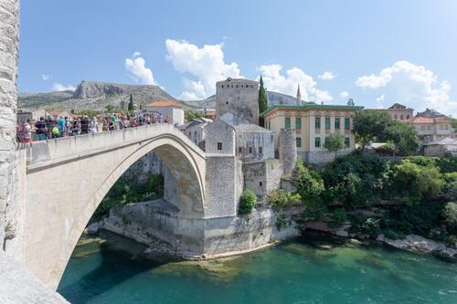 Bósnia e Herzegovina por Reprodução