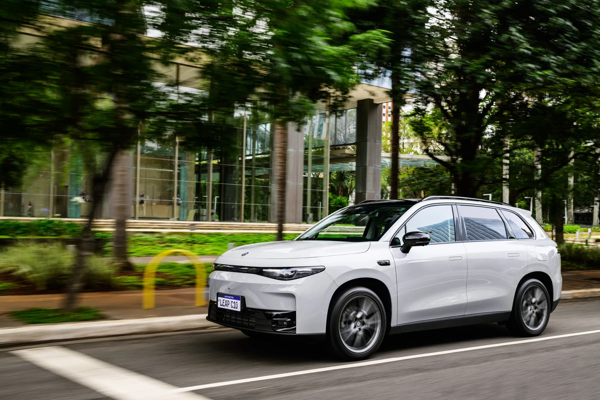 Chinesa, a Leapmotor é controlada no Brasil pelo mesmo grupo de marcas da Fiat e da Jeep