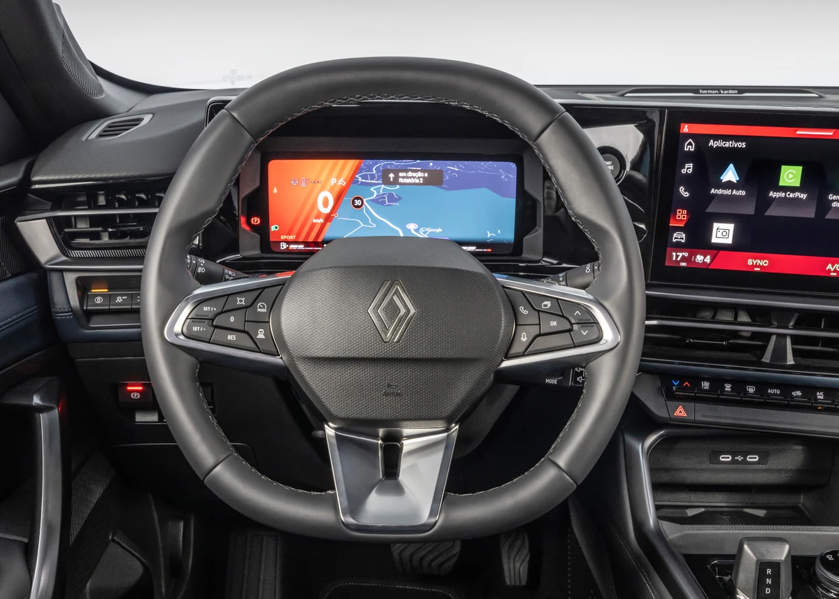 Em duas versões, o quadro de instrumentos é digital por Rodolfo Buhrer/ Divulgação