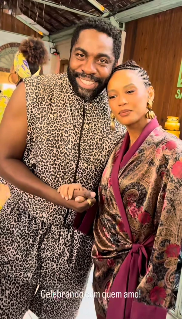 Comemoração do aniversário de Lázaro Ramos por Reprodução