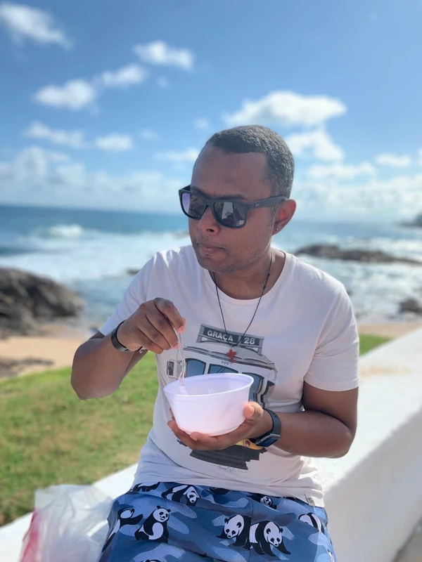 Elton Serra por Acervo pessoal