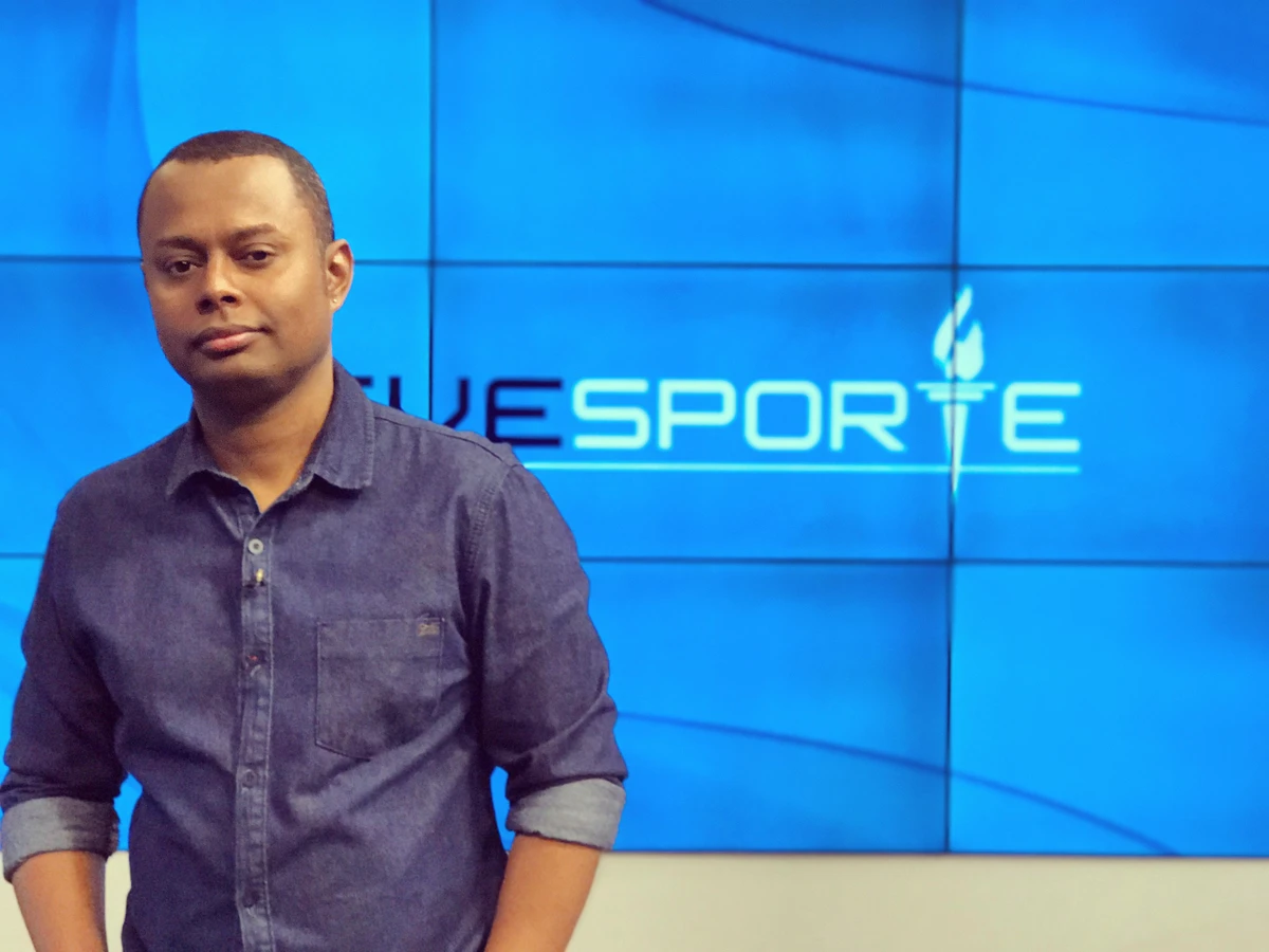 Elton Serra trabalhou na TVE de 2017 a 2022 por Reprodução