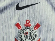 Imagem - Auditoria encontra indícios de desvio de uniformes e equipamentos da Nike no Corinthians