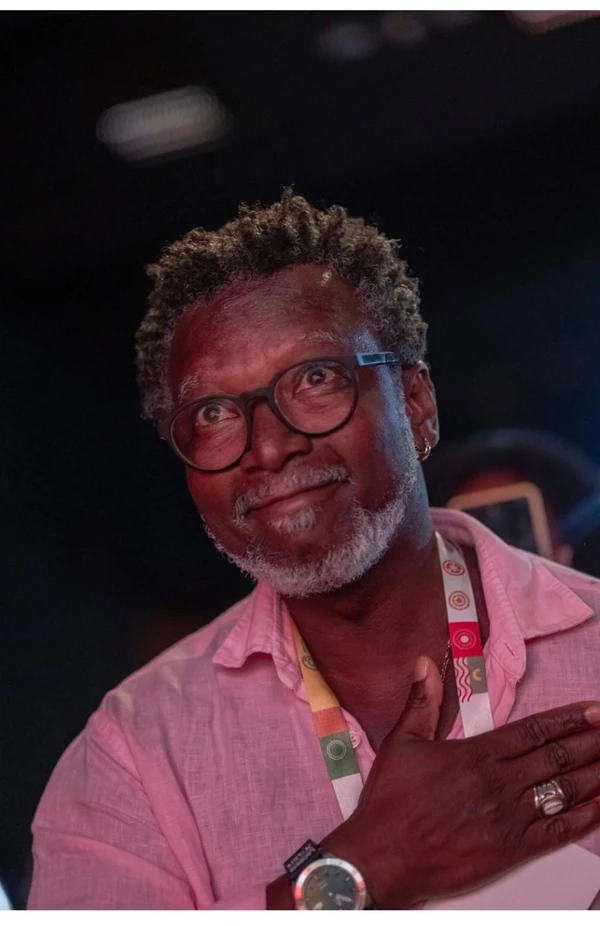 Capoeirista e educador social Edielson Miranda,  o Mestre Roxinho, fundou ICBANTU em 2006 por Divulgação