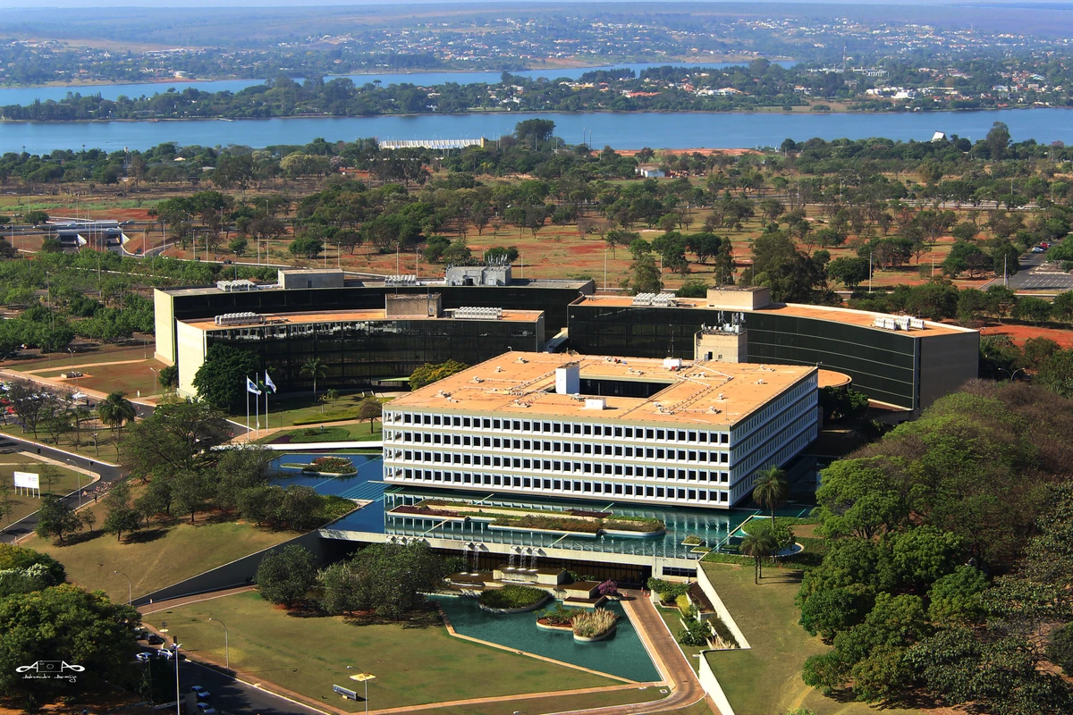 Saiba como é a sede do TCU