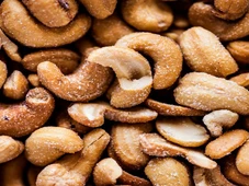 Imagem - Comer castanha de caju em excesso pode realmente te matar? Veja o que dizem especialistas