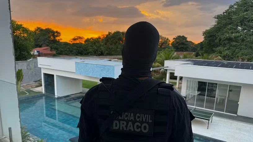 Imagem - Vereador e ex-secretários são presos por esquema que desviou R$ 12 milhões de saúde pública na Bahia