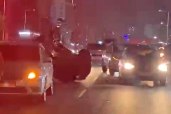 Acidente na Paralela