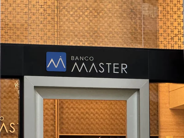 Banco master