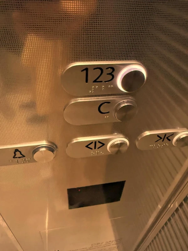 Giovanna e Bruno no Address Beach Resort por Reprodução/Instagram