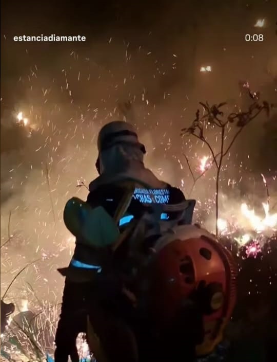 Incêndio no Parque Nacional da Chapada Diamantina por Reprodução