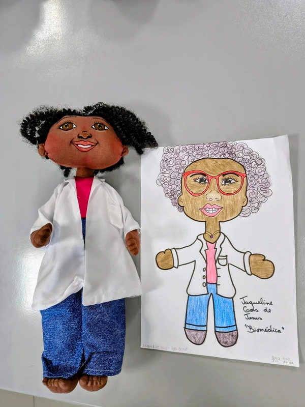 Projeto Bonecas Negras destaca mulheres negras importantes em suas áreas por Divulgação