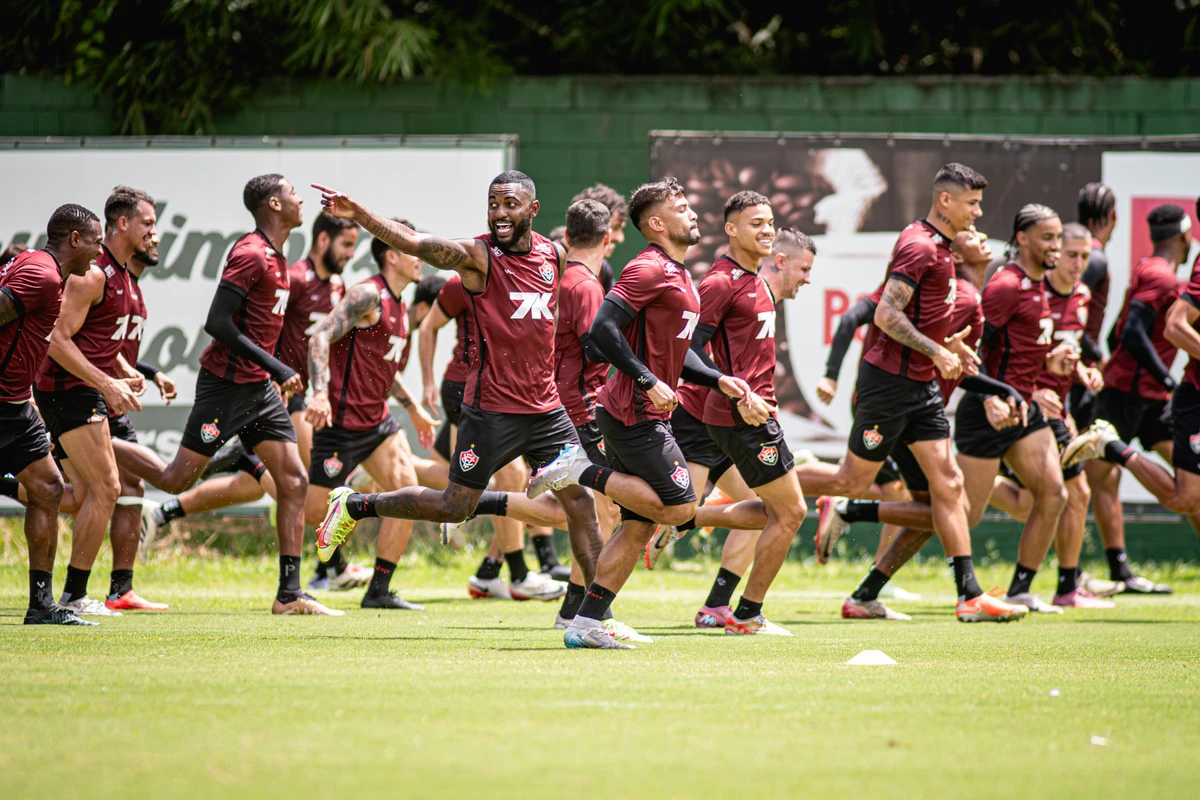 Vitória finaliza preparação para enfrentar o Palmeiras pelo Brasileirão