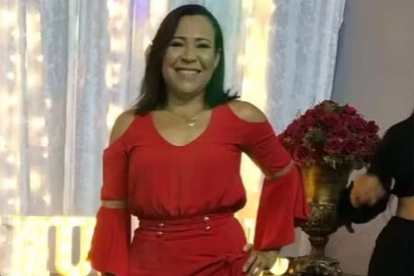  Maria Aparecida Rosa da Silva Santos, ex-secretária de Educação de Serra do Ramalho