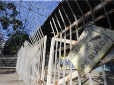 Imagem - Antigo centro de convenções estadual está sendo depenado
