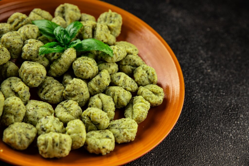 Nhoque de espinafre (Imagem: Alesia.Bierliezova | Shutterstock)