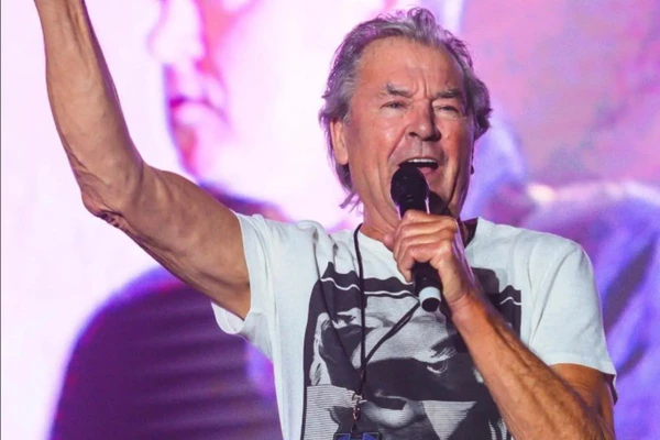 Ian Gillian, vocalista do Deep Purple