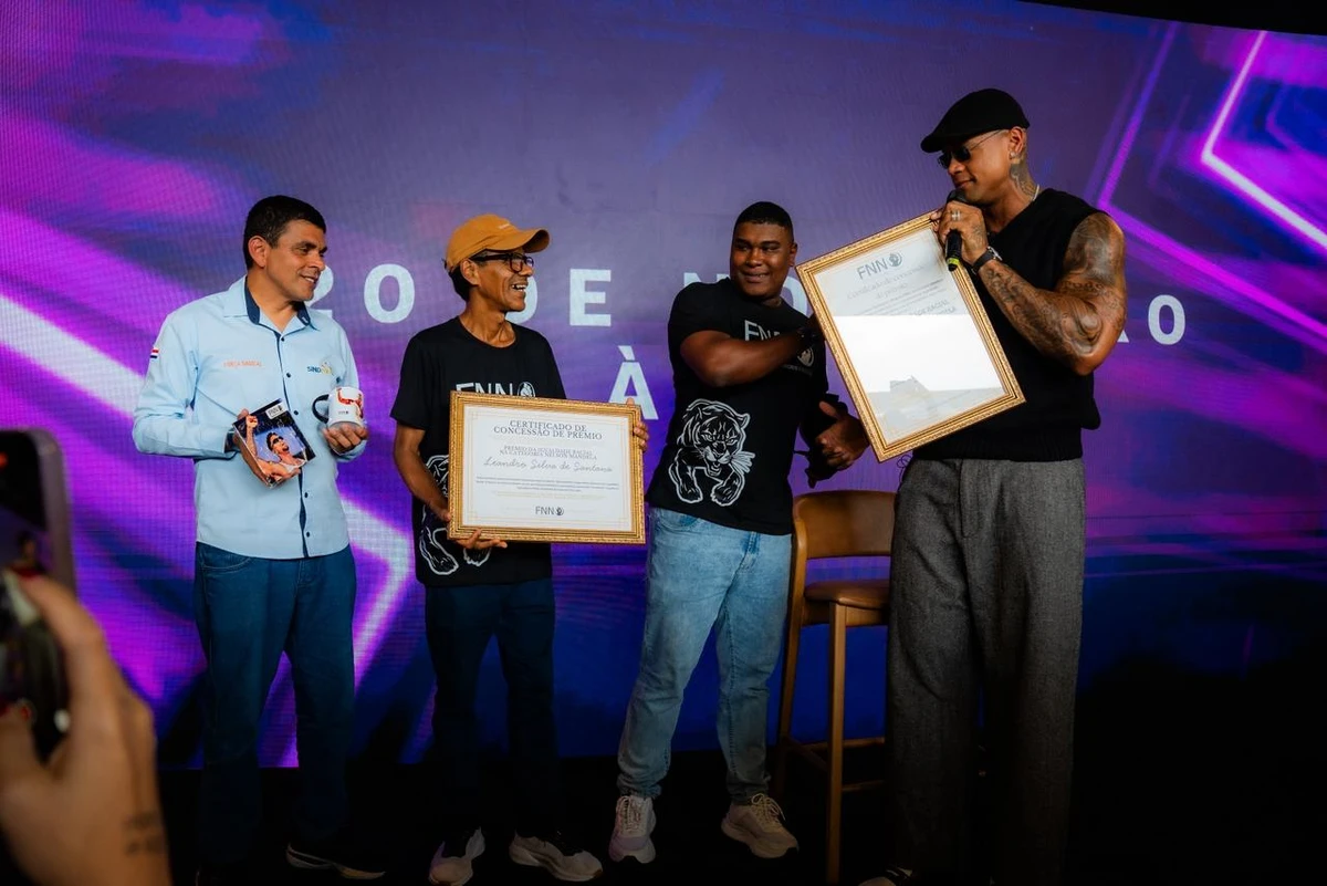 Léo Santana por Aleff Oliveira