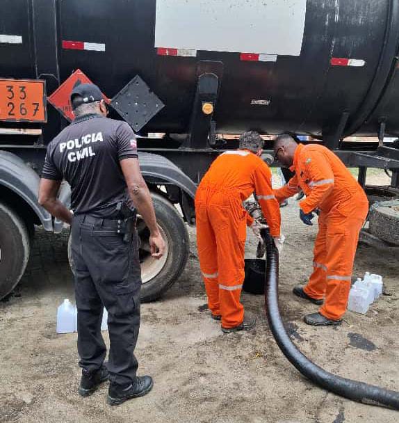 Operação Ouro Negro investiga furto de petróleo e fraude em notas fiscais por Divulgação