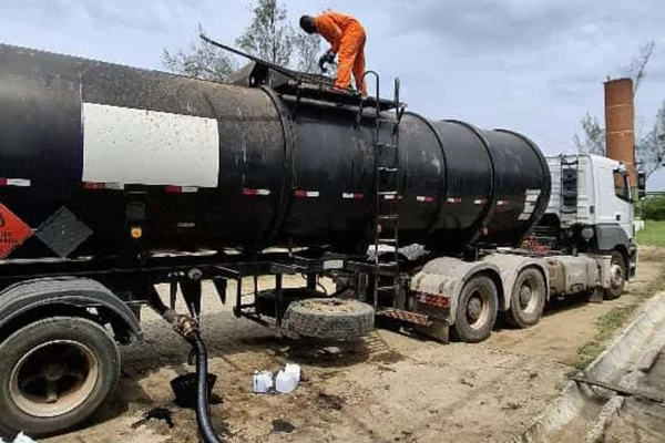 Operação Ouro Negro investiga furto de petróleo e fraude em notas fiscais