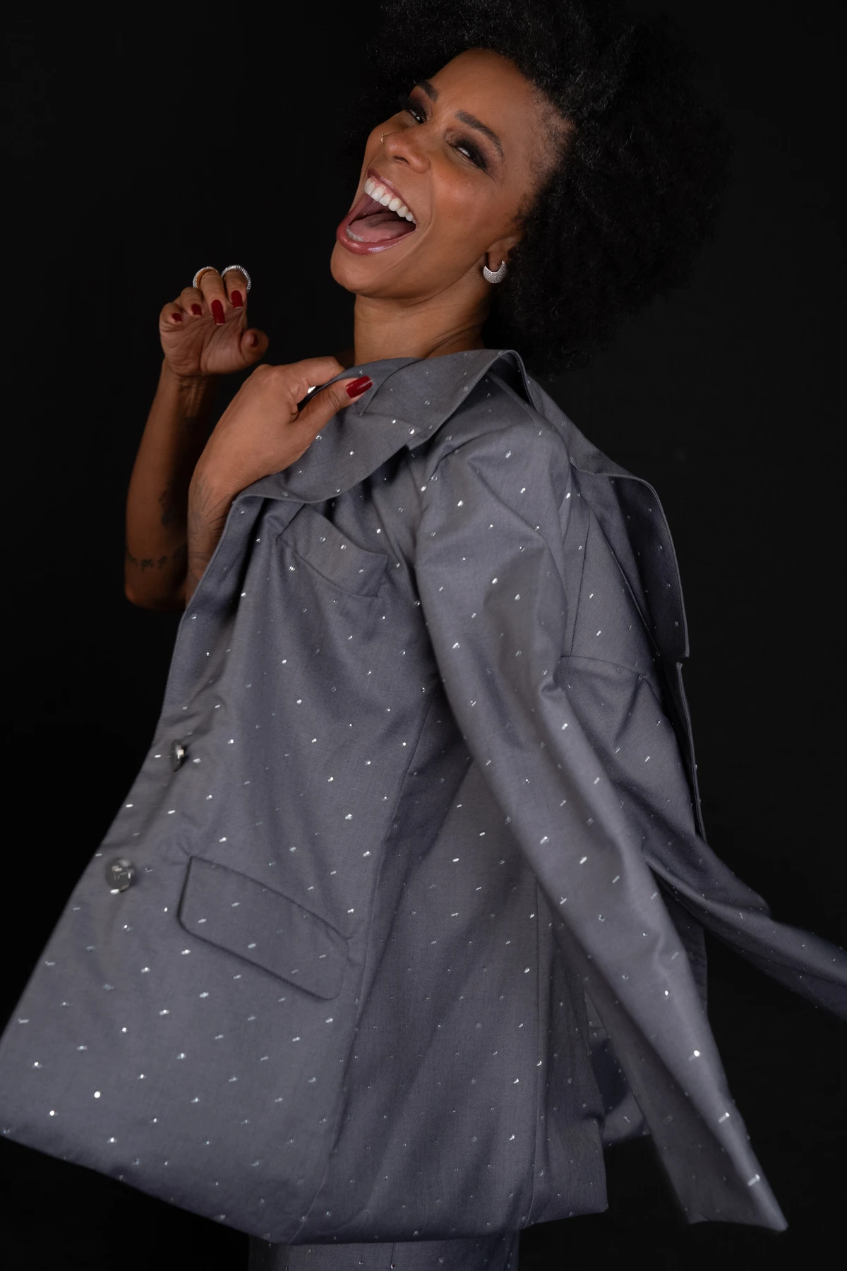 Rita Batista começou nas rádios de Salvador e agora será atriz na Globo por Engels Miranda/Divulgação